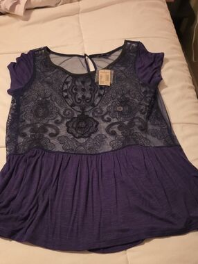 American Eagle Outfitters BlueCap Sleeve Lace Yoke Top